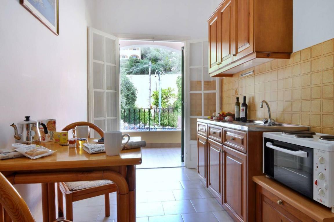 Dimitris 1 Hotel de apartamente *